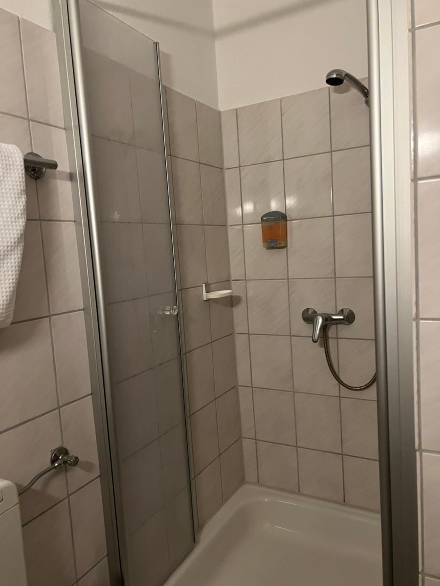 Niebuhrs Hotel Friedrichsdorf Habitación foto